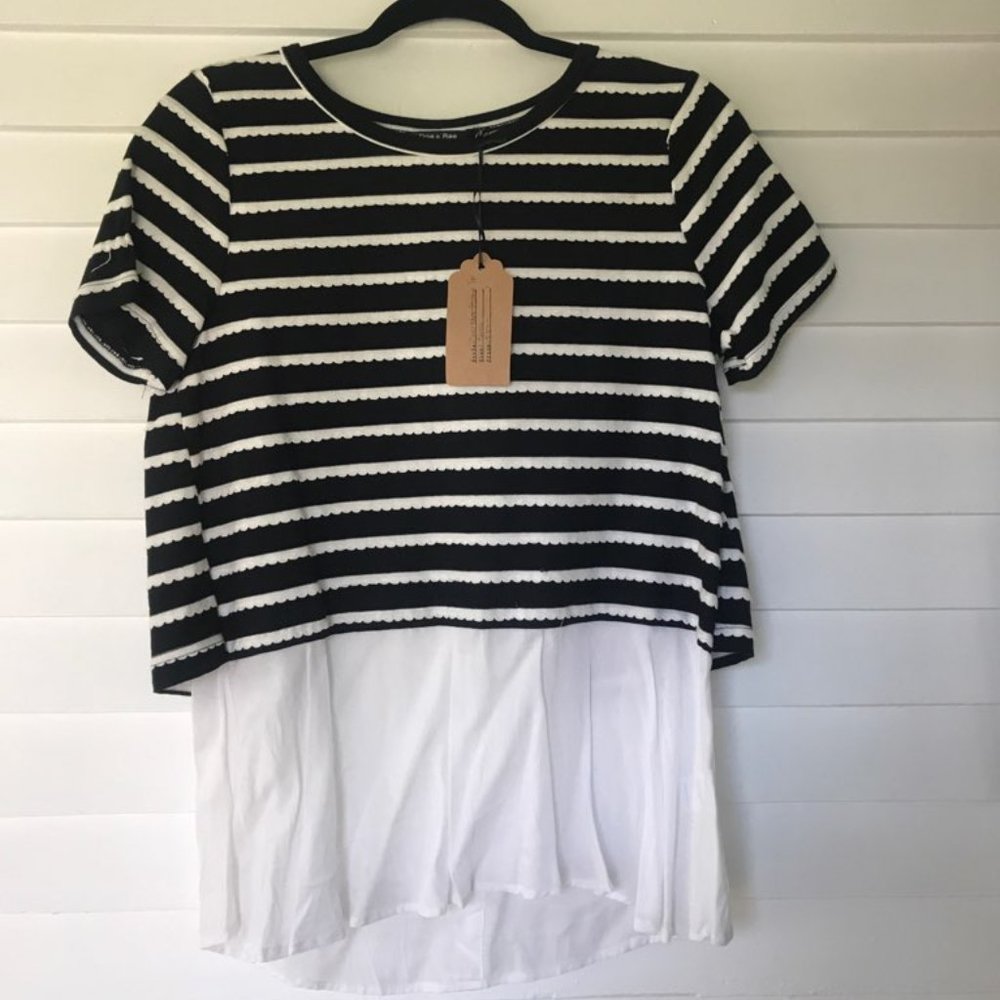 Doe & Rae Short Sleeve Top - Picture 3 of 4
